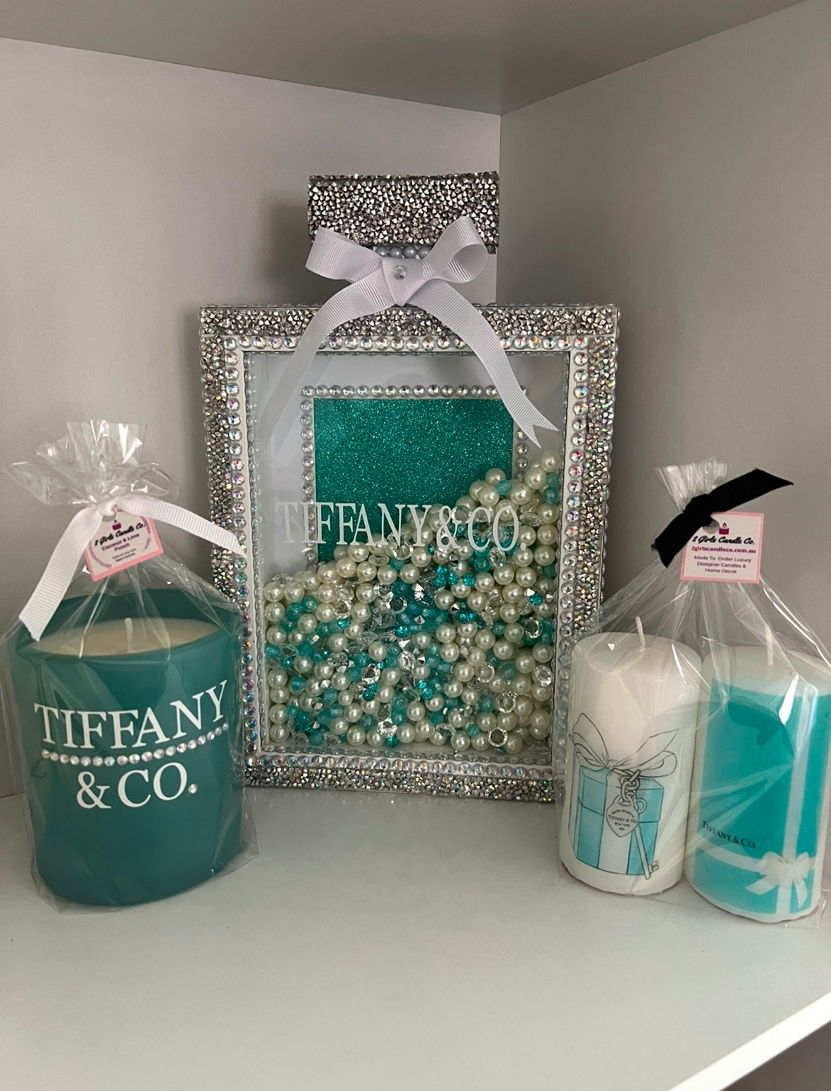 Tiffany inspired diamonds & pearls frame