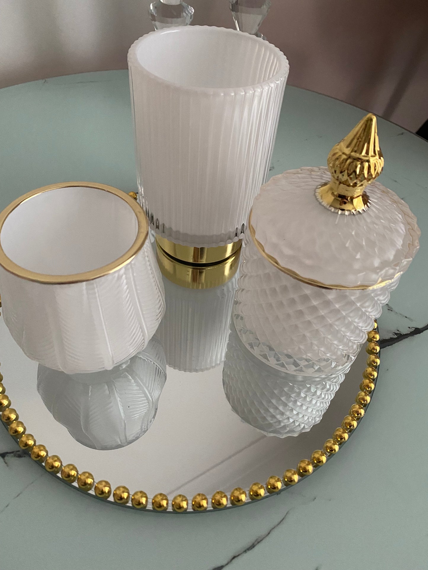 We XL Boujee White & Gold  candle Set 4 Piece set includes mirror tray.