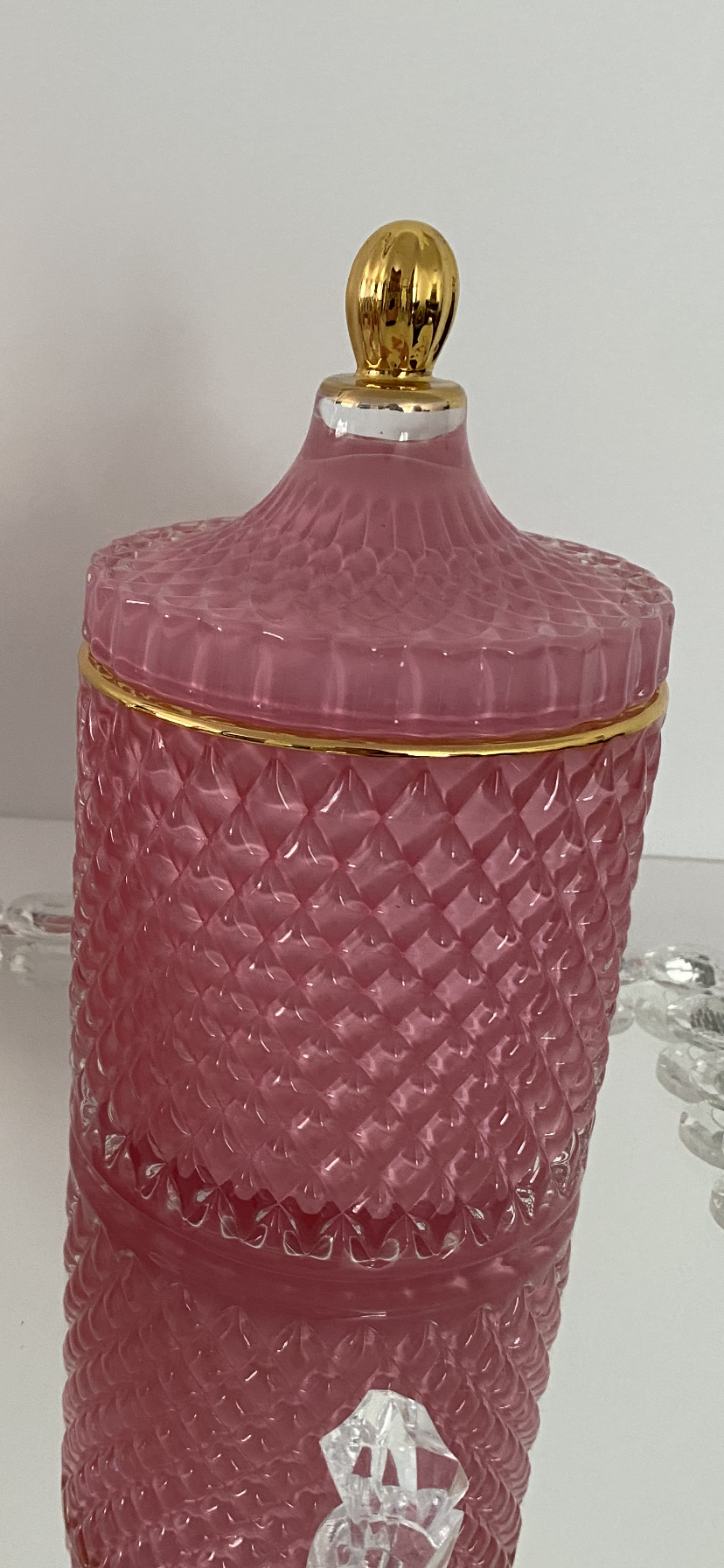 Elegance Geo Range Pink With Gold Trim